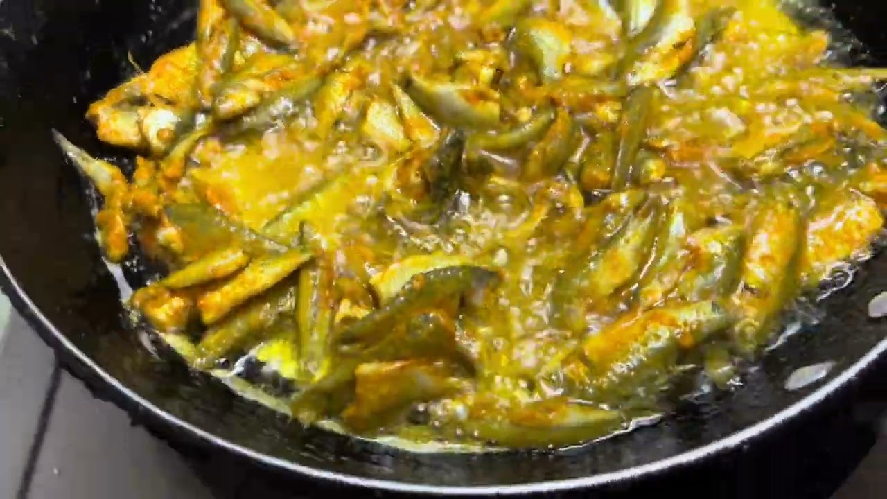 রোজার আগে তিন ধরনের মাছ রান্না।