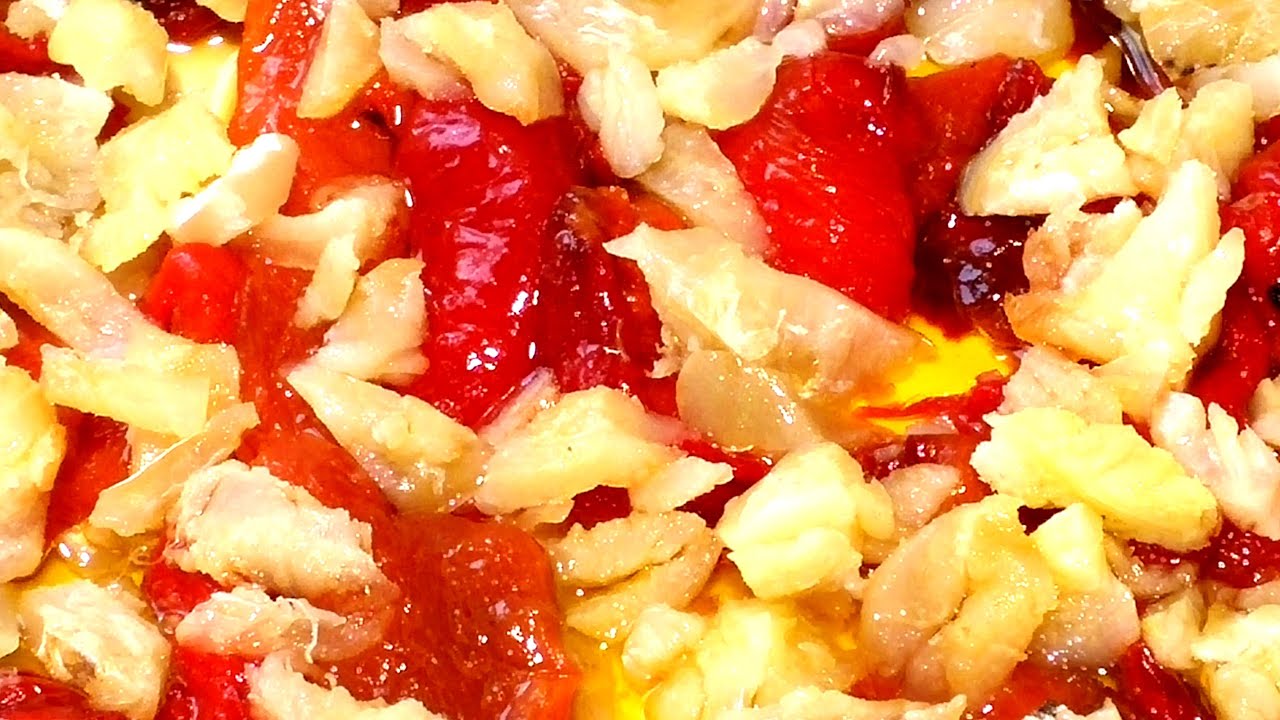 Ensalada de pimientos asados con bacalao (esgarraet), al estilo de Mariaje