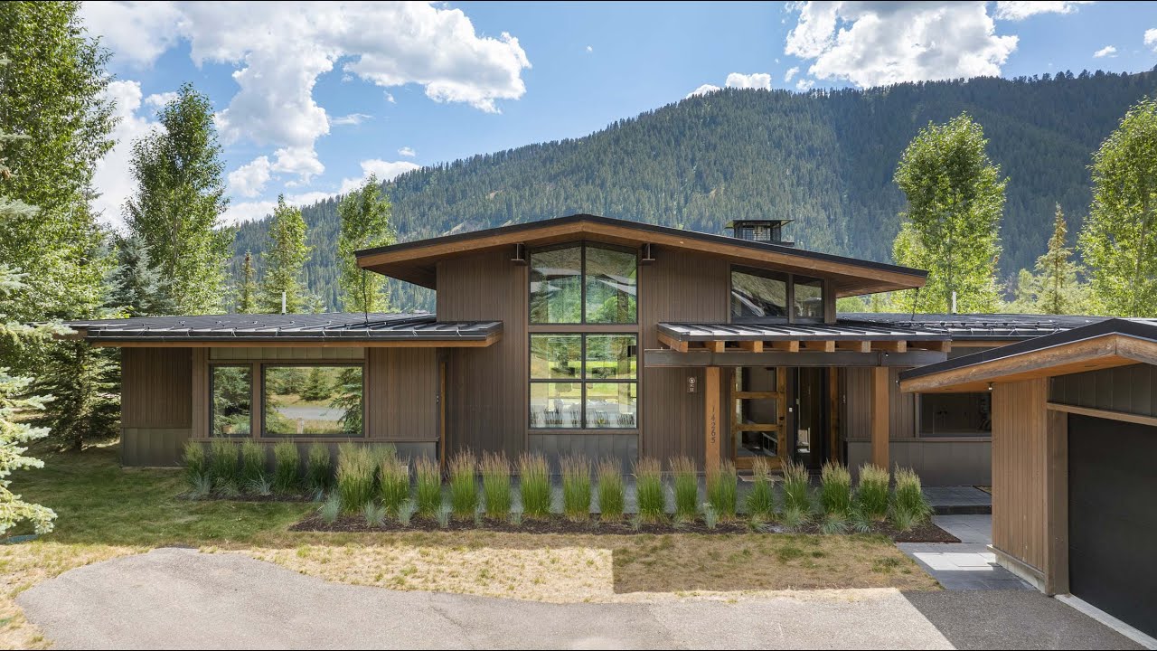 Mountain Modern on the Fairway - Snake River Sporting Club