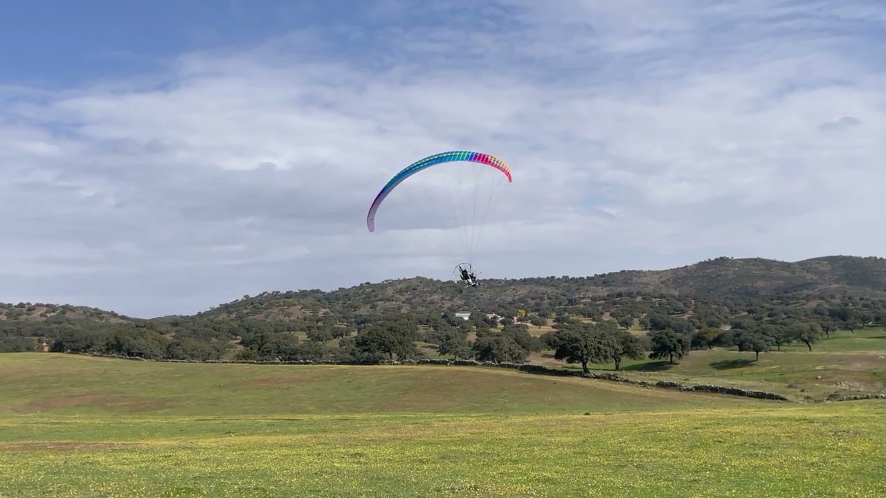 BGD Cyclone 42, parapente biplaza reflex  en Las Candelas Paramotor