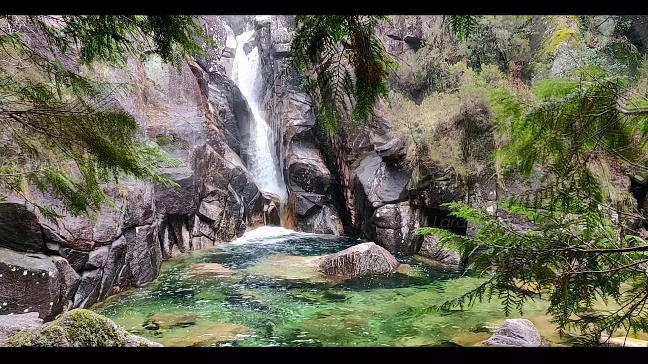 Impressionante Cascata e Lagoa no Ger&ecirc;s - Maravilhas do Ger&ecirc;s - Maravilhas de Portugal - PNPG