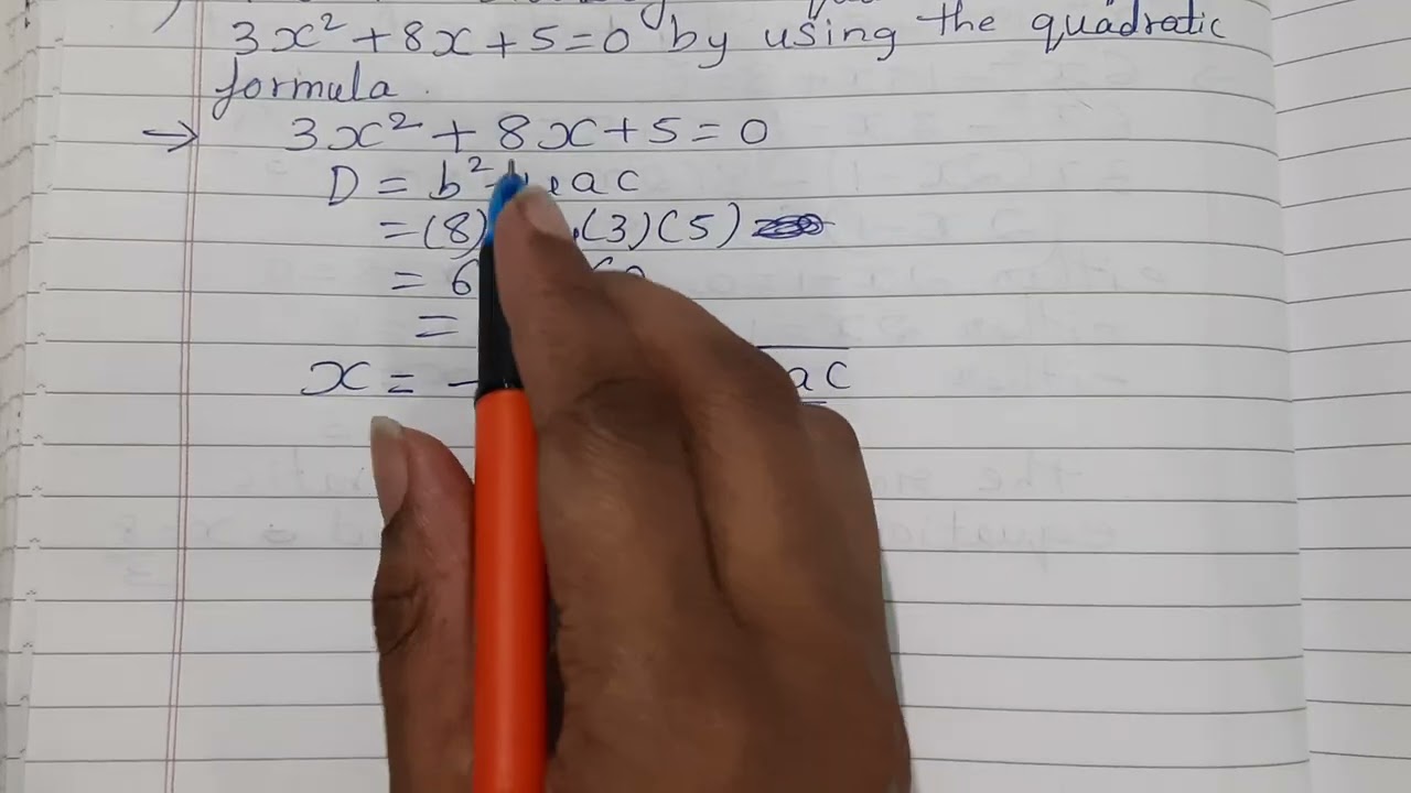 Найдите корни квадратного уравнения 3x² + 8x + 5 = 0, используя формулу для решения квадратных ур...