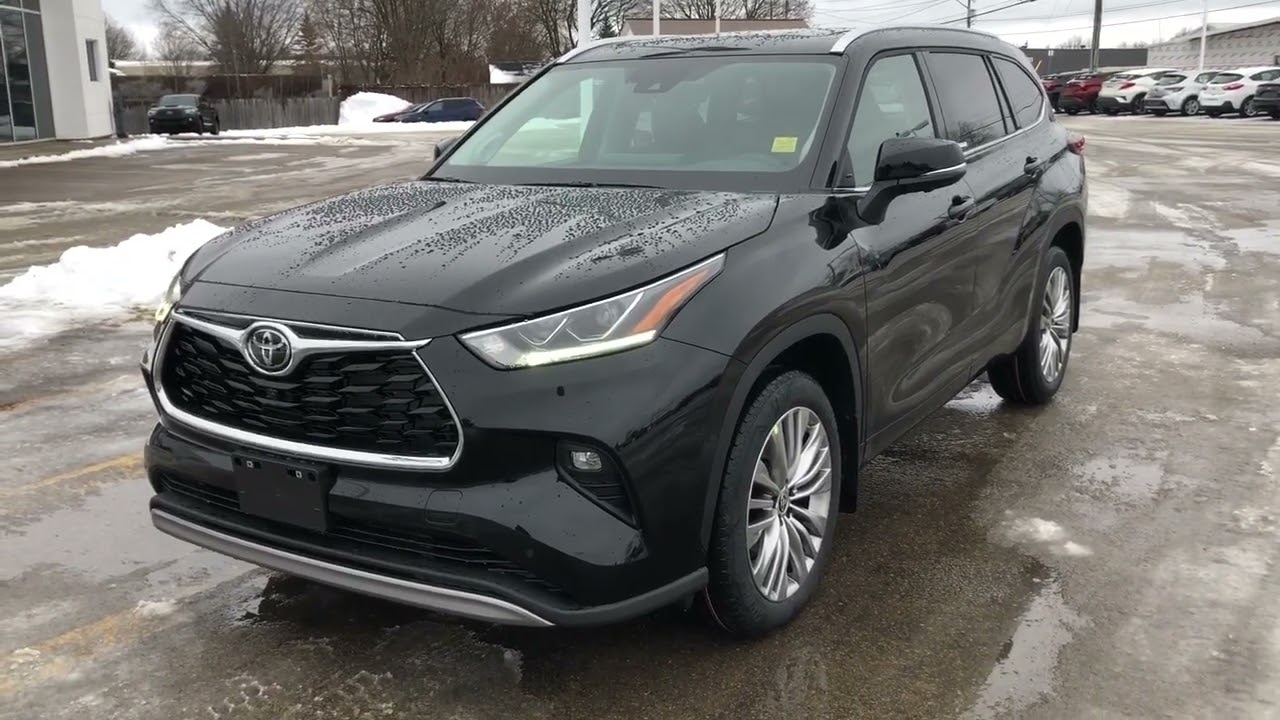 Black 2023 Toyota Highlander PLATINUM Review Brockville ON - 1000 Islands Toyota