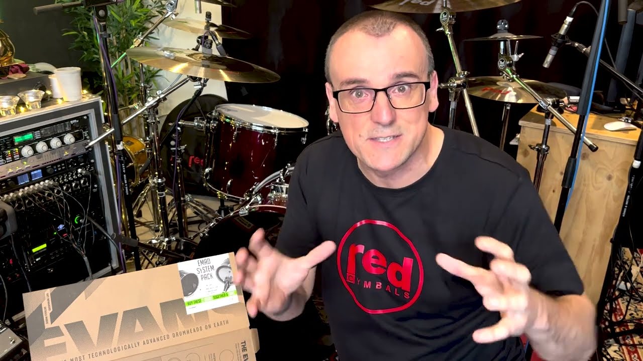 Kick // Bass Drum Tuning - Evans Emad Pack 22 inch heads // Pearl Masters Studio BRX // Red Cymbals