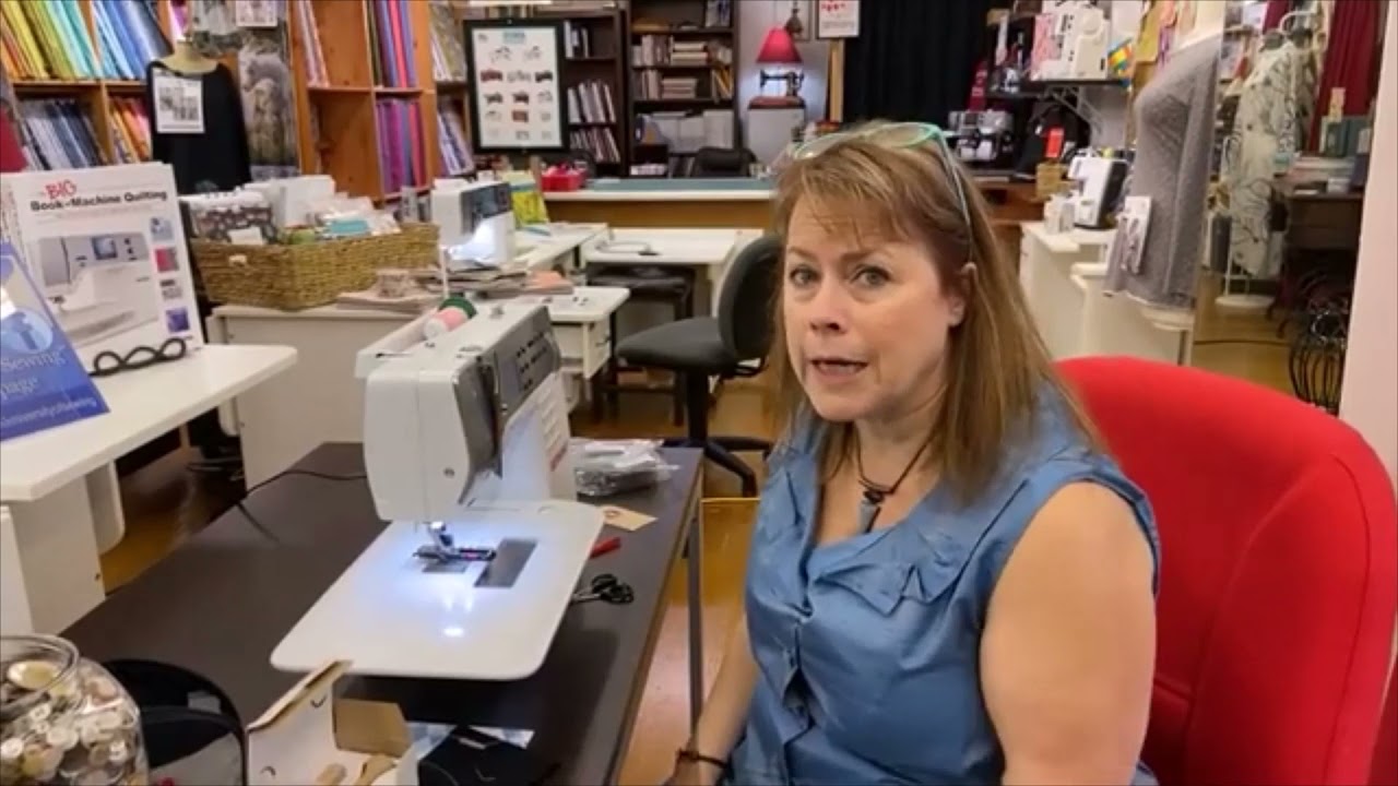 BERNINA Buttonhole Foot Demonstration.  University of Sewing