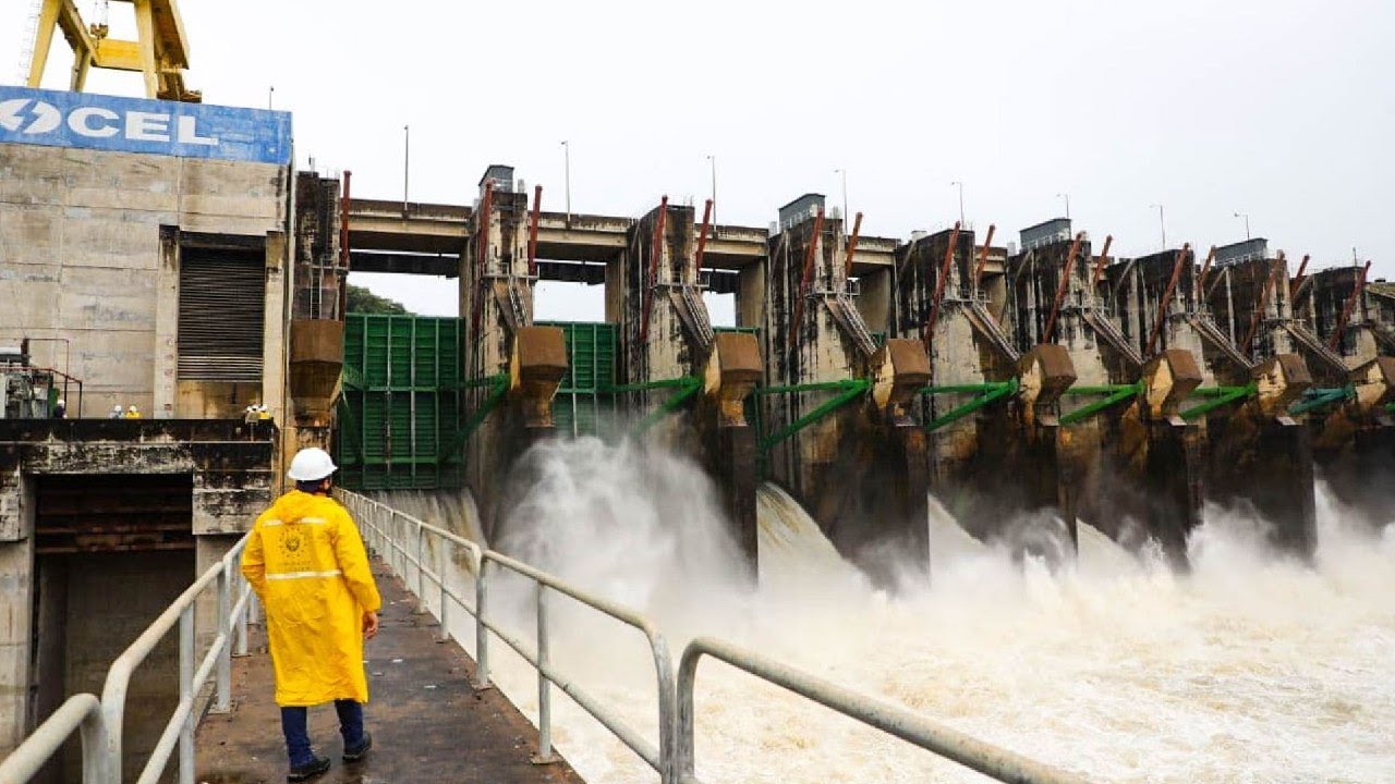 CEL realiza descargas preventivas para liberar embalse