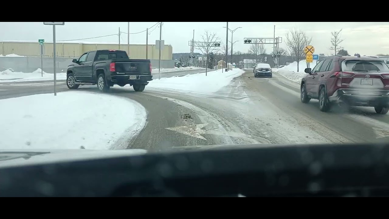 Taxi Walmart to pick n save in 2010 Chevrolet Equinox Lt