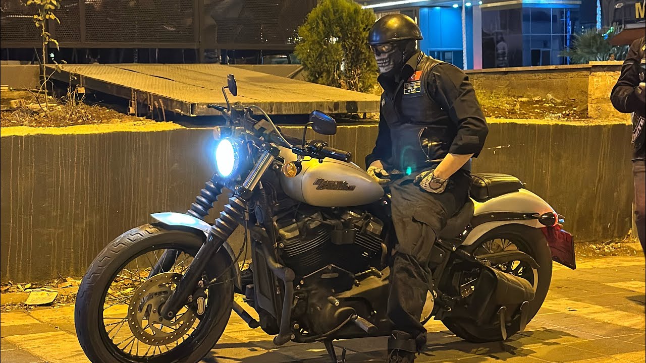 HARLEY DAVIDSON STREET BOB (107) İLE ŞEHİR İÇİ SÜRÜŞ (VANCE AND HINES EXHAUST)