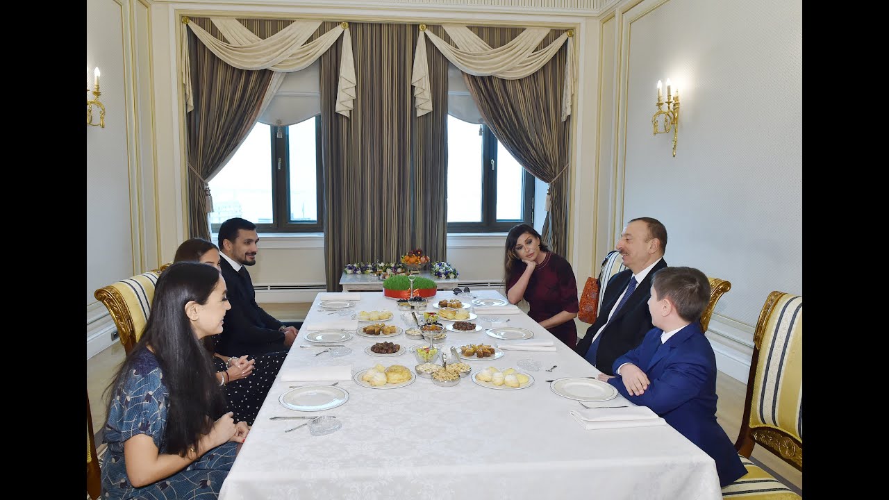 İlham Əliyev, Mehriban Əliyeva və ailə üzvləri Gəncənin 11 yaşlı sakini Ümid Həbibovla görüşüblər
