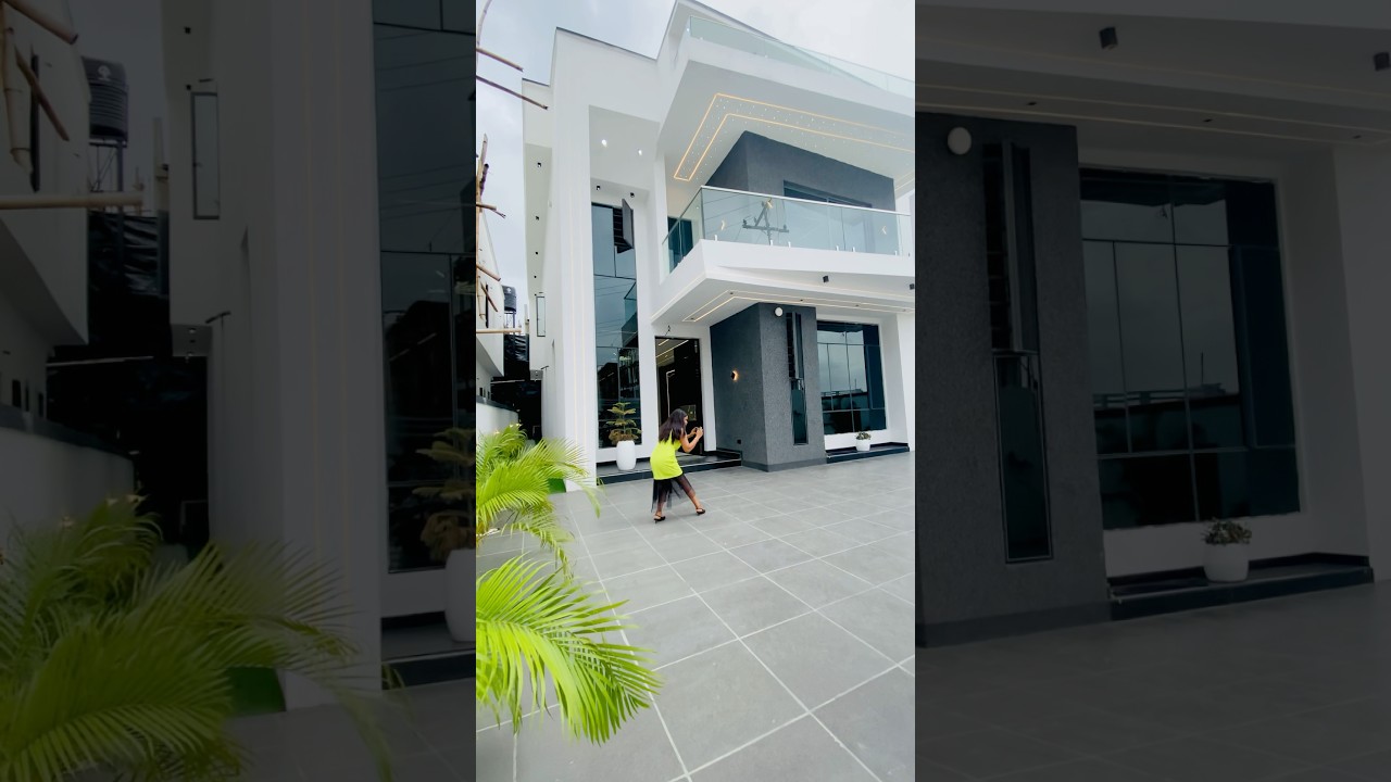 Instagram vs Reality, luxury mansion for sale in Ajah Lagos, Nigeria#duplexesforsaleinlekki