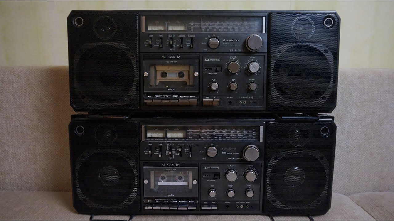 Sanyo M 9998. Хорошая до поломки, далее же полный крах всех надежд, 6 букв, вторая 