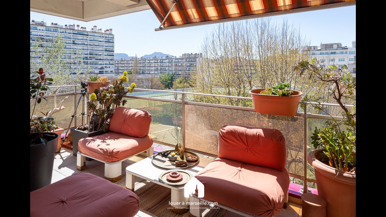 A louer meubl&eacute; Marseille 13008 Prado, T3 avec terrasse et box parking