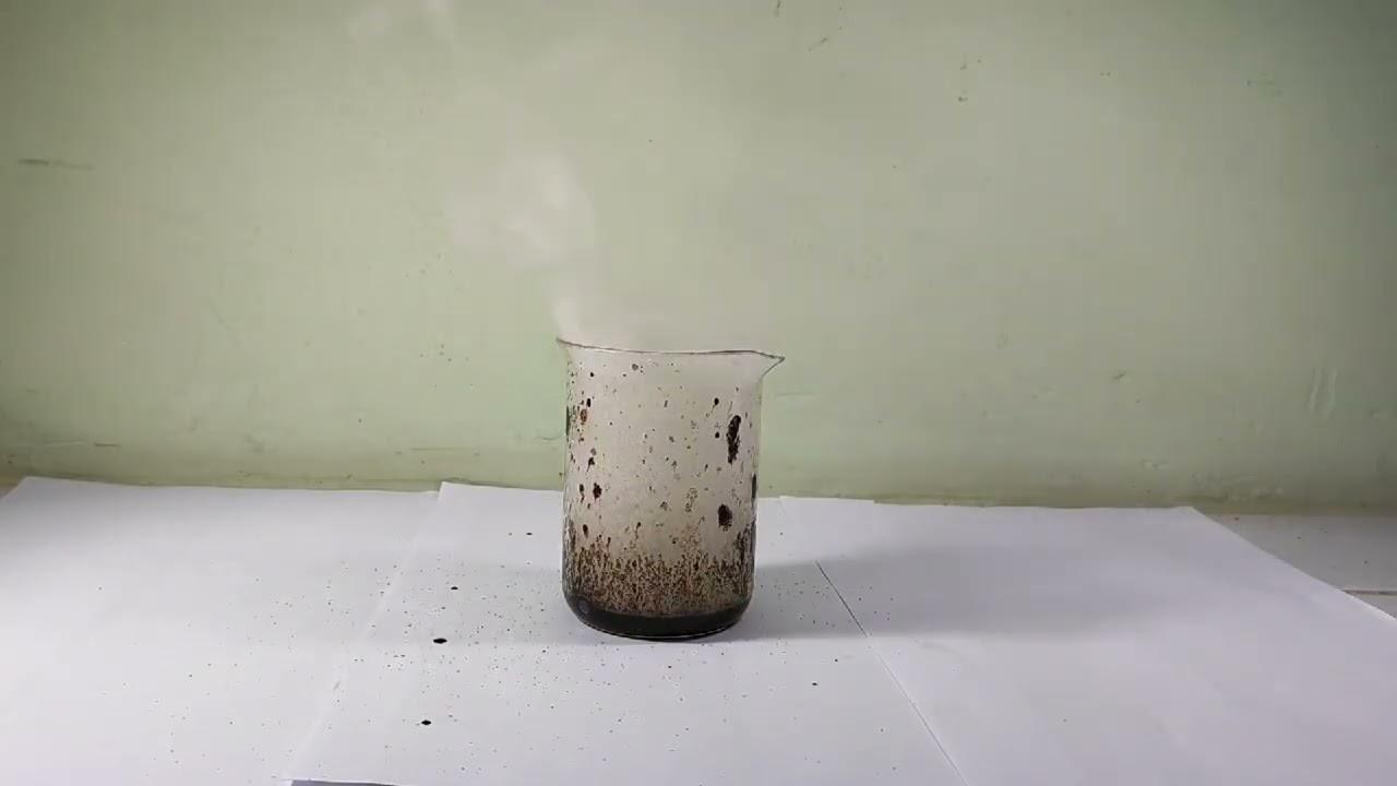 Experimento Gênio da Garrafa – Reação Química Surpreendente!