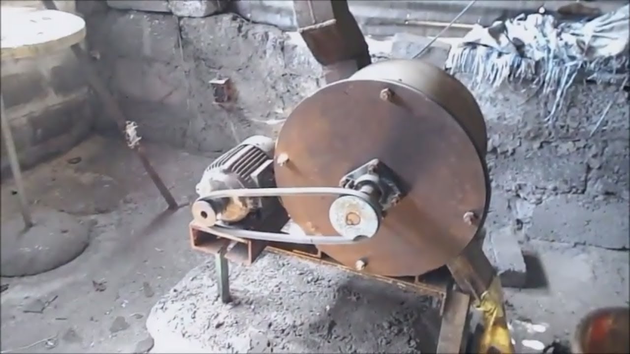 Homemade hammer mill/Low-cost hammer mill/Hammer mill/Crusher mill /homemade crusher mill.