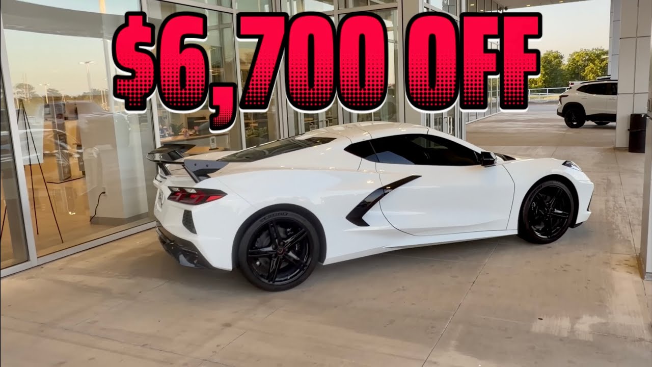 Дилерский центр Chevrolet предлагает скидки на C8 Corvette