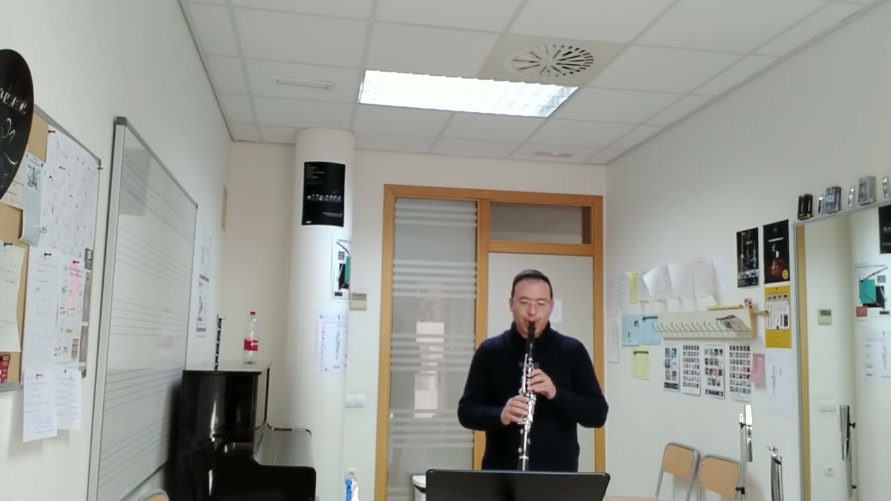 APRENDE TOCANDO EL CLARINETE. UNIDAD 13. Ejercicios 1, 2. Técnica de dedos.