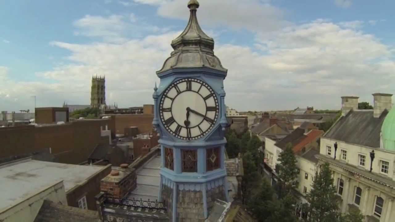 Doncaster Town Centre from the air - FPV FLYING - TBS Discovery