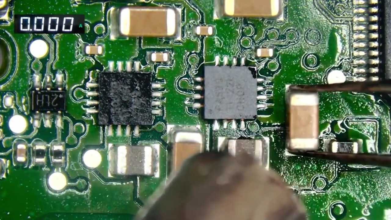 宝马车身电脑不能通讯，车辆无法启动故障维修。 #汽车电子 #汽车知识分享  #芯片级维修 #我要上热门#汽车保养与维修