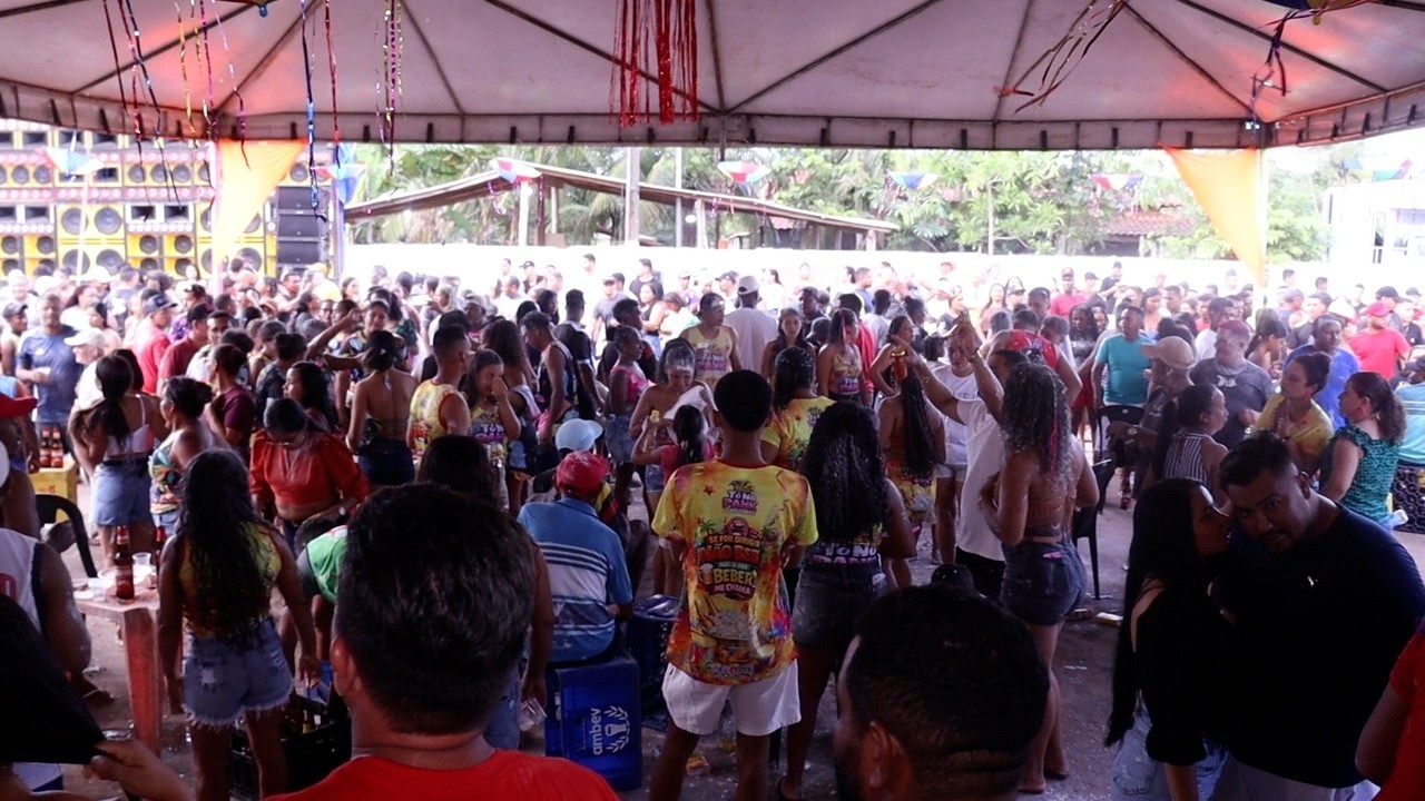 Prefeito Gilson Lima mantém  tradição de 30 anos e faz grande carnaval em Bem Posta Pres. Sarney