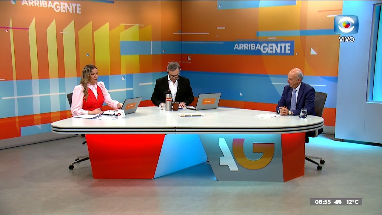 Entrevista- Cruces pol&iacute;ticos entre gobierno y oposici&oacute;n por astillero Cardama/Javier Garc&iacute;a, senador