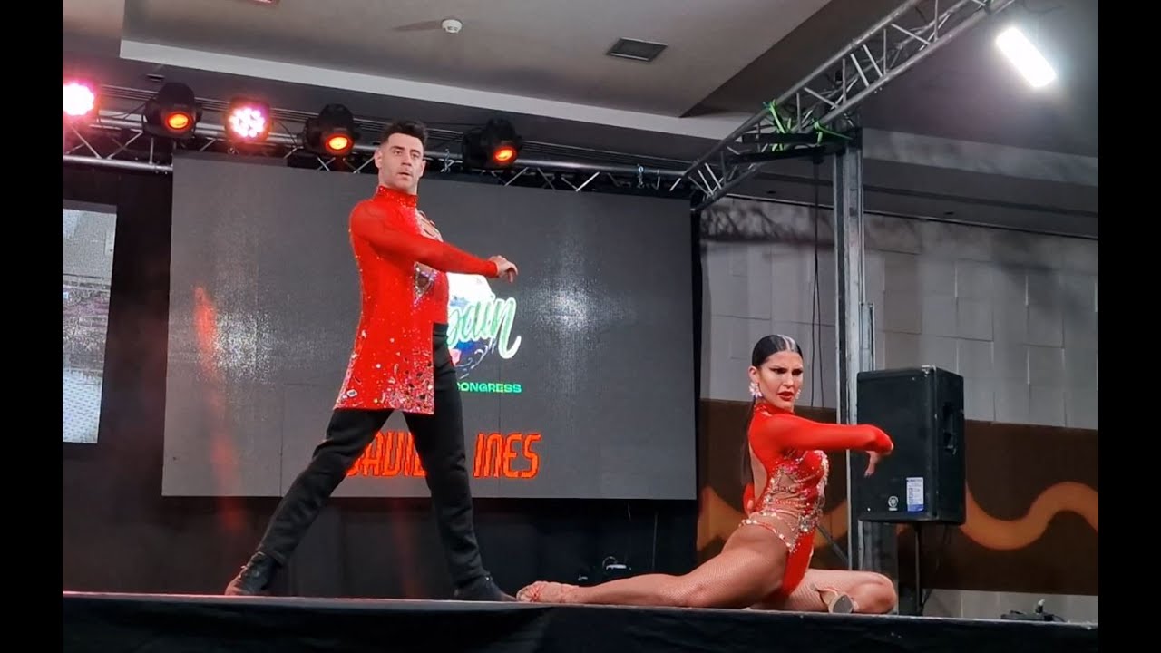 DAVID E INES SHOW BACHATA ESCAPATE Y BAILA GRANADA 2024
