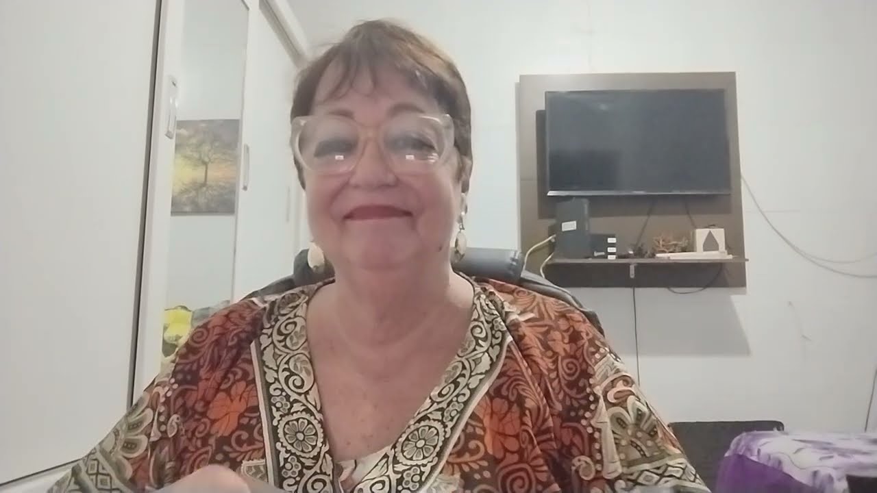 #A mudança da Flávia Timóteo#Algo estranho está no ar 😂😂😂