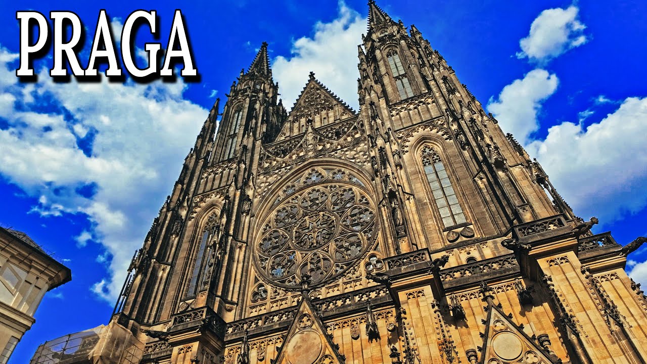 Mai Impunătoare decât Biserica Neagră: Catedrala Sf. Vitus