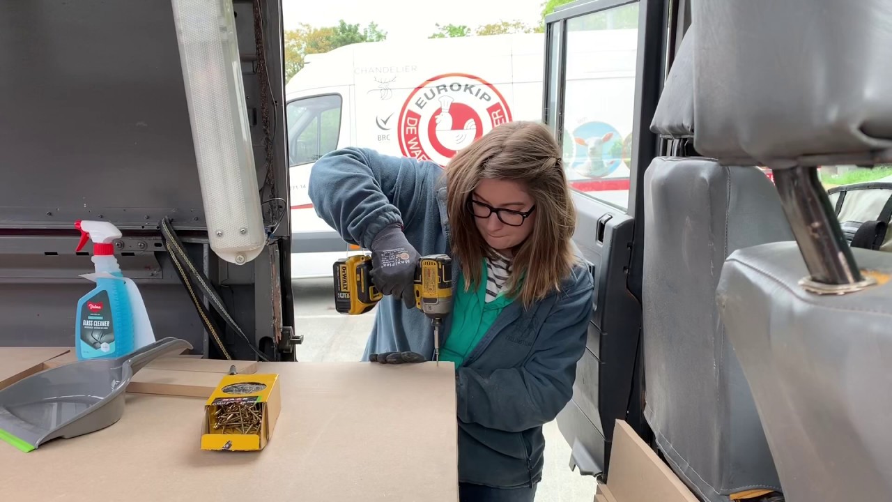 Land Rover 110 - Building a Camper Bed