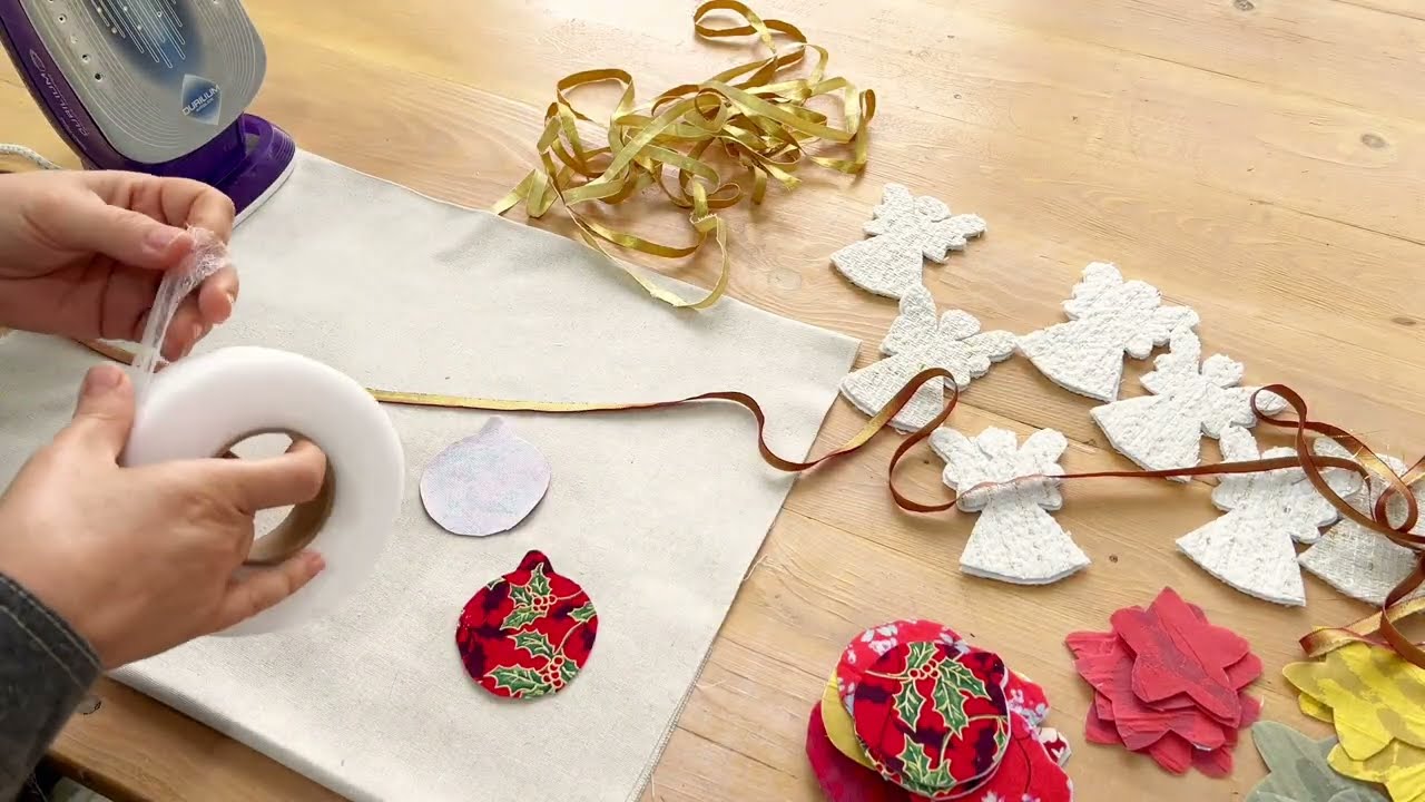 Easy & Amazing Garlands with Fabric Scraps | DIY Home Decor