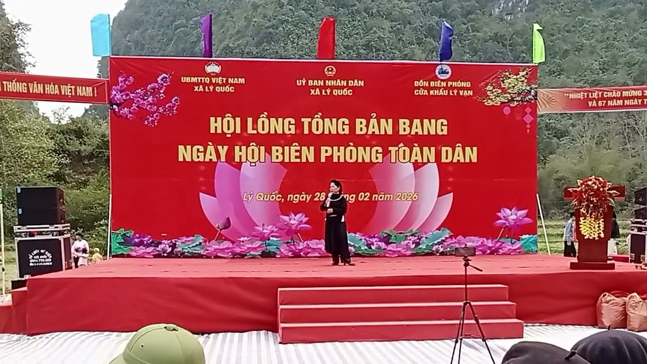 Nông luân,hát mừng hội lồng tồng con gà, và ngày hội biên phòng toàn dân rất hay phi nong thinh nơ 
