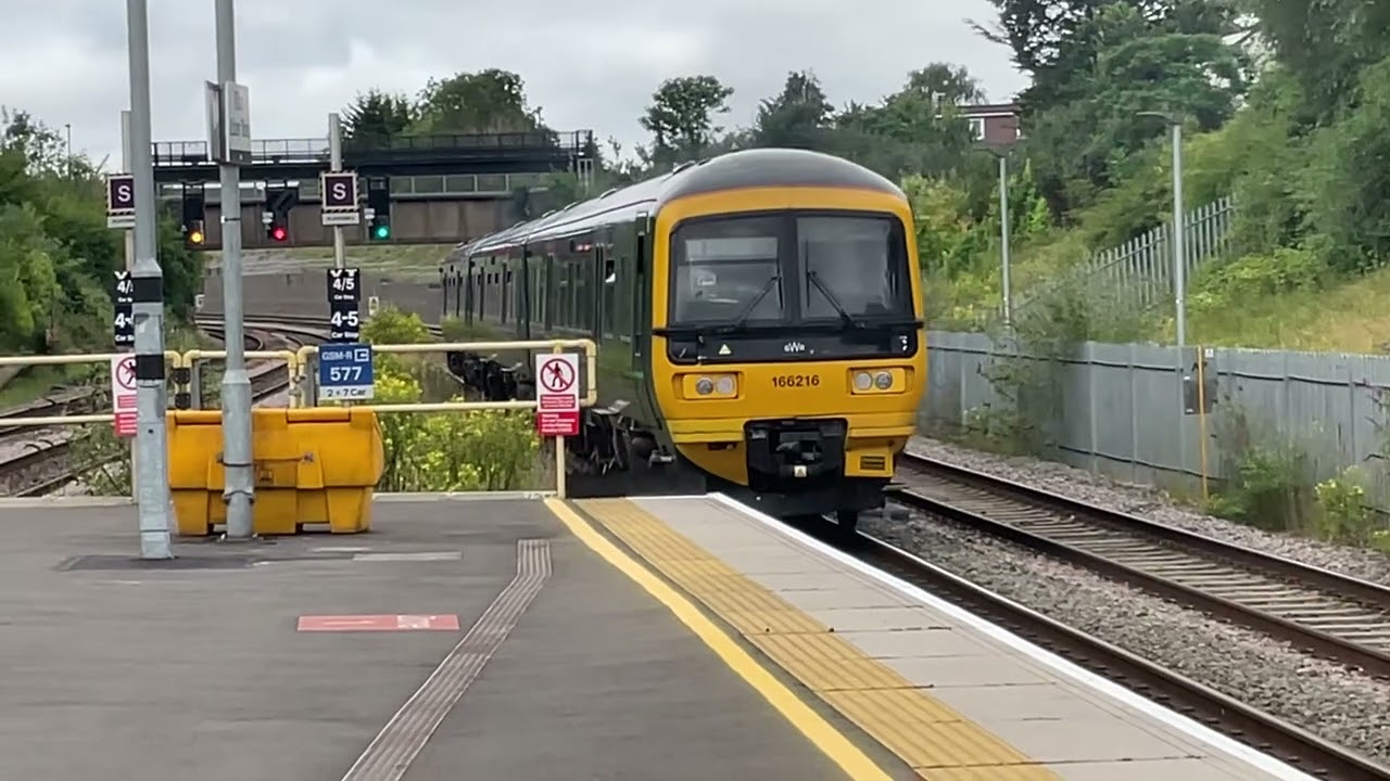 Trains at Filton Abbey Wood + class 37 28/6/25