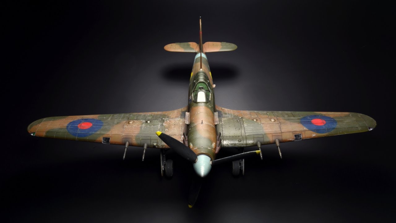 Hurricane Mk.IIC - Arma Hobby 1/48 - Модель самолёта