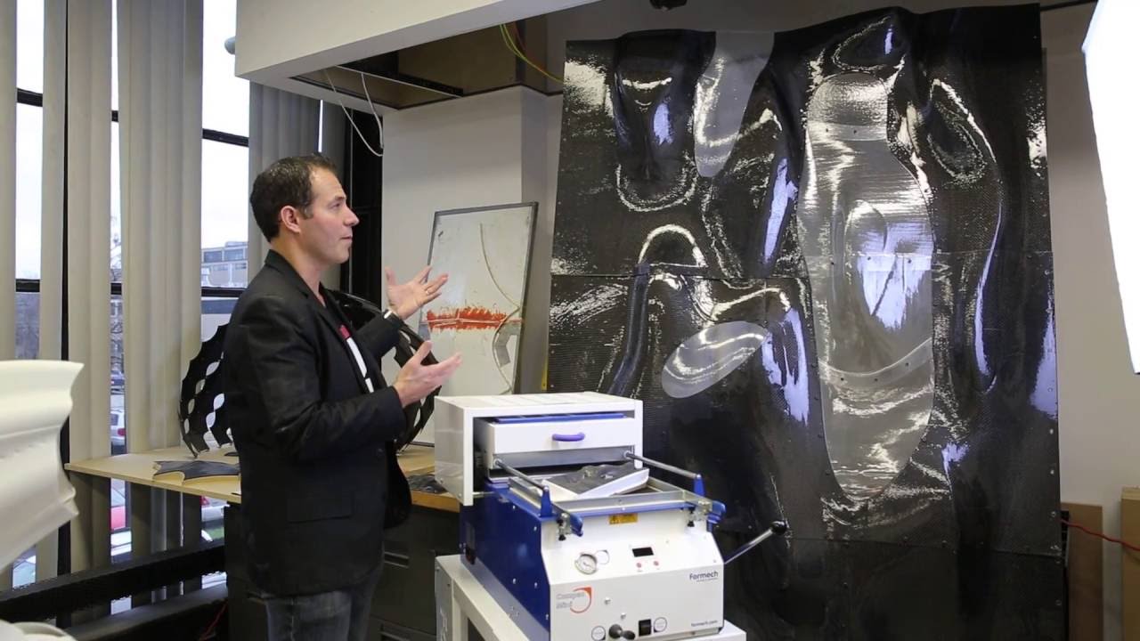 What role does vacuum forming play in the Illinois Institute of Technology architecture department?