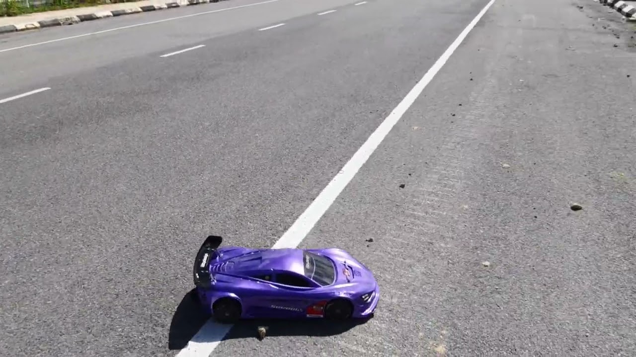 arrma infraction gt , castle mmx8s, 1717 / 1650kv bashing 4s parellel.