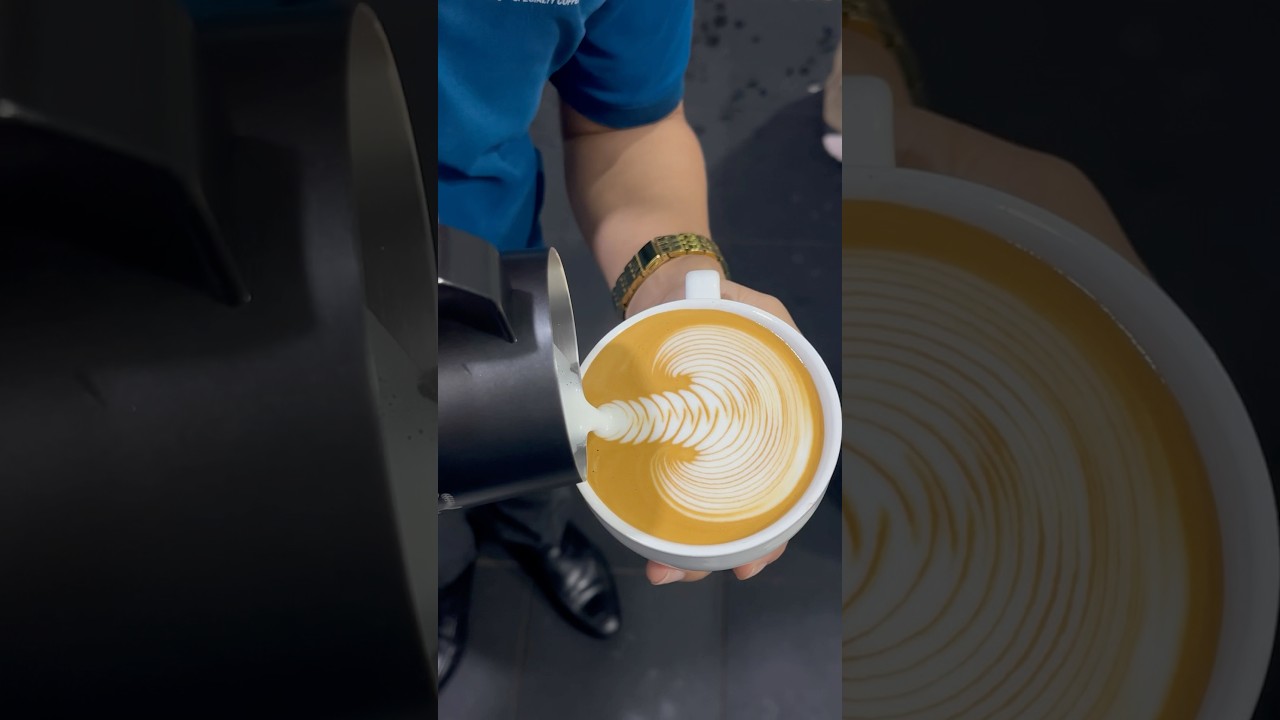 'Mesmerizing Rosetta🌿pour'-Barista Skill 