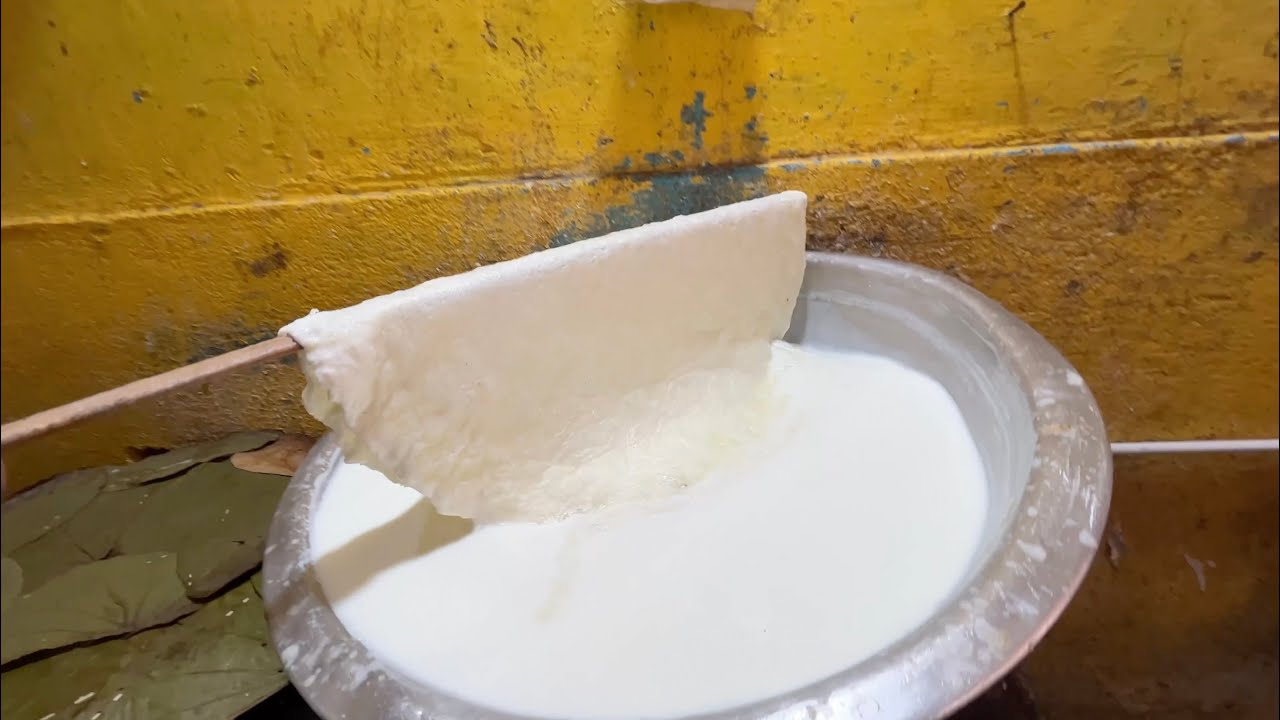 Famous Malai Puri Prasad of Sri Jagannath Puri Dham | Indian Street Food