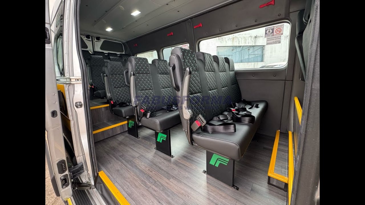 Nova Renault Master L3H2 Vitré 24 lugares escolar transformada com muitos opcionais!