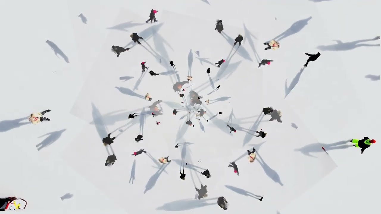 MULTI SPACE TIME ICE SKATING 02