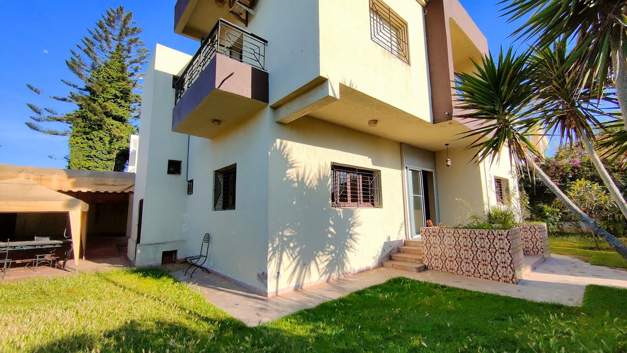 Villa à vendre sur Hay Riad Rabat / فيلا للبيع في حي الرياض الرباط