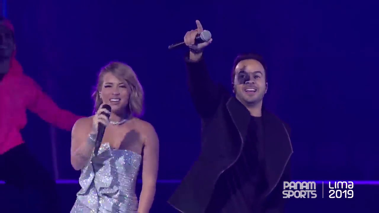 Luis Fonsi Feat Leslie Shaw - Echame la culpa - Date la vuelta - Per&uacute; Live