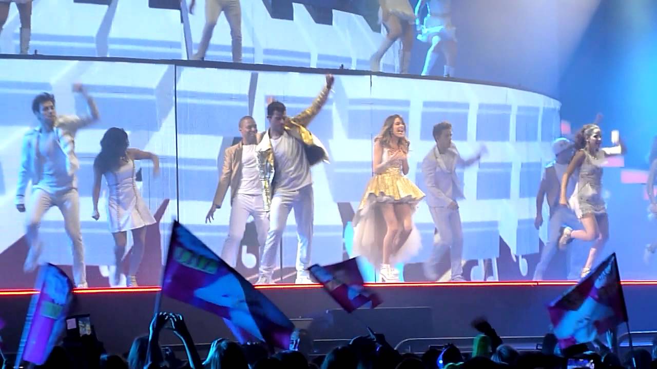 En mi mundo au concert de Violetta le samedi 21 février 2015