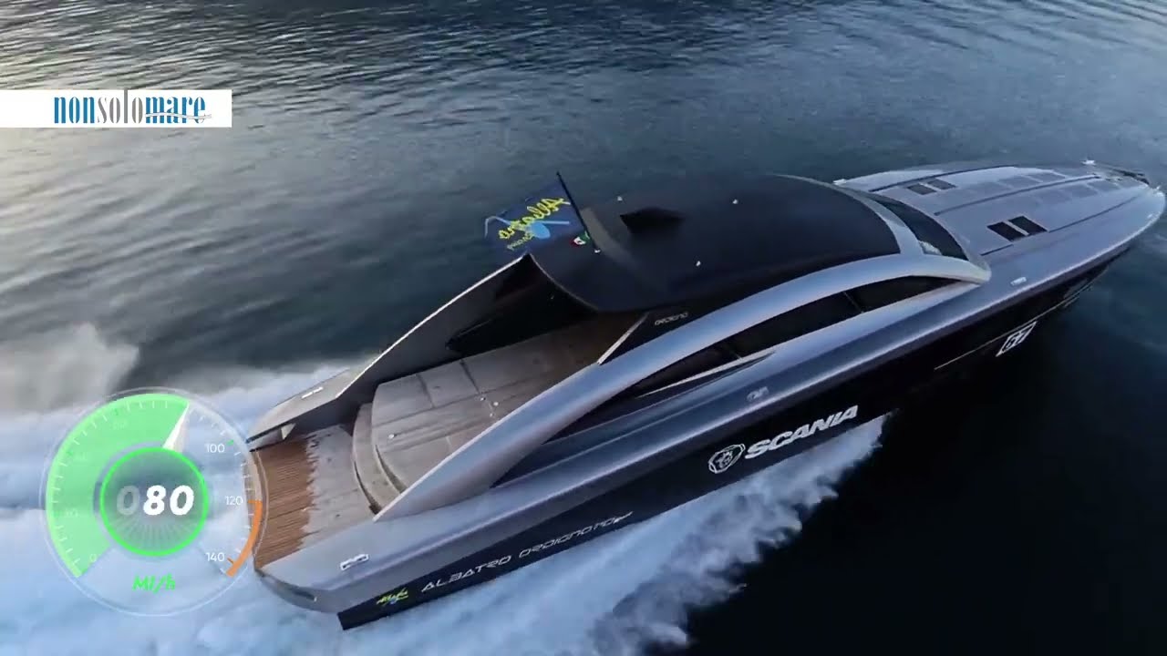 Albatro Ordigno 70 powered by Scania 4x900 cavalli con eliche di superficie Jolly Drive