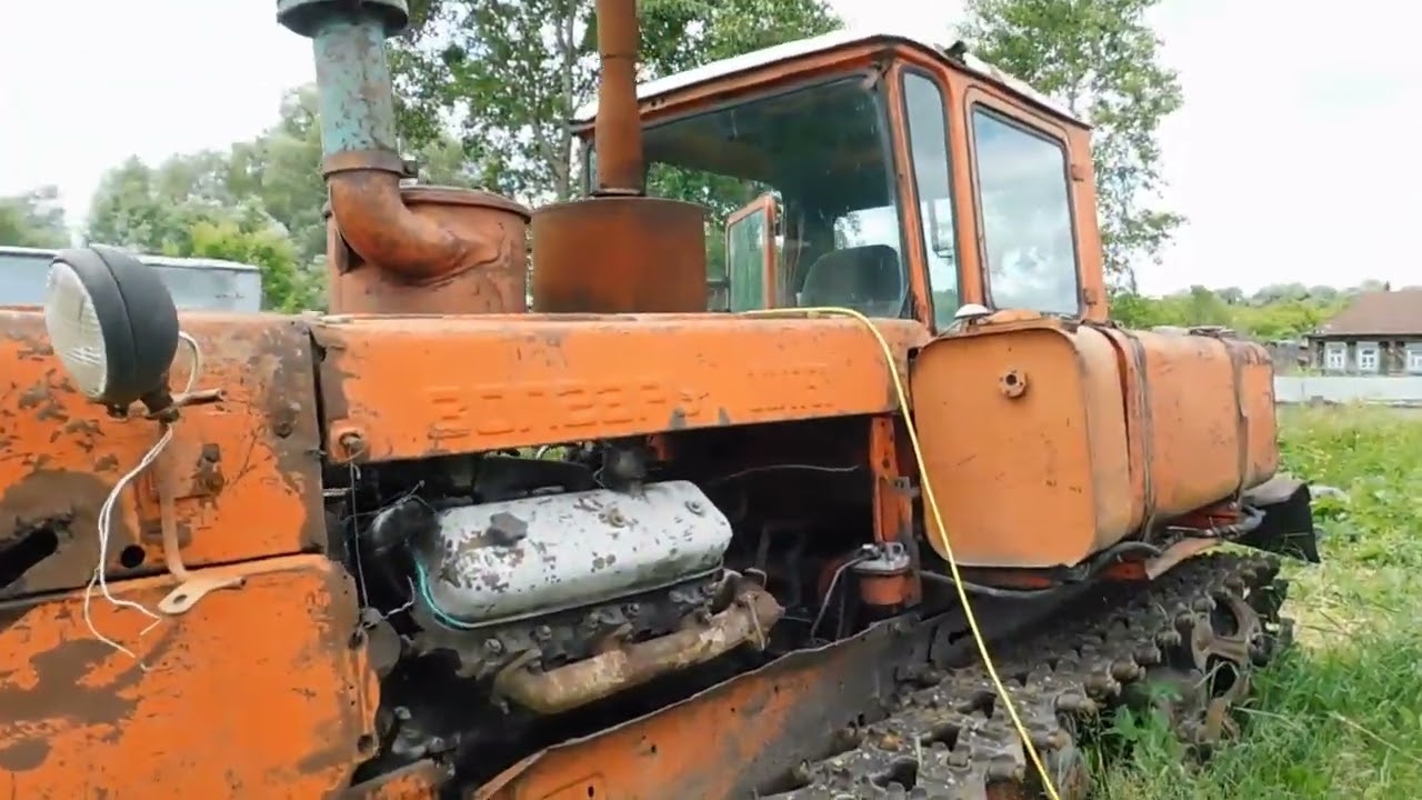 Загорелся при запуске ДТ-175С 