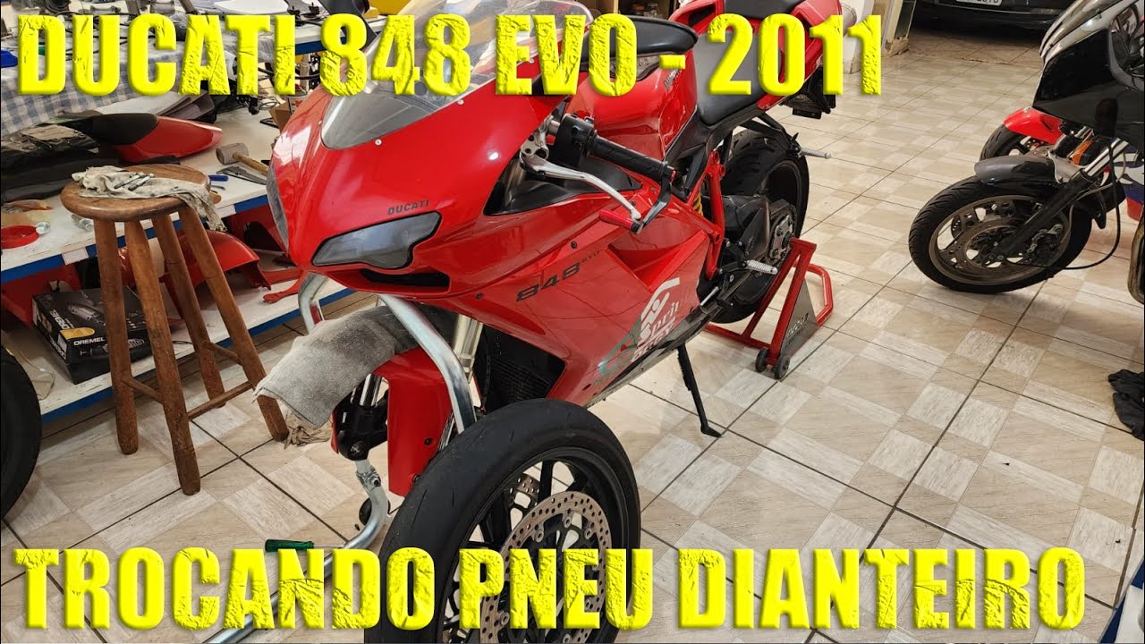 DUCATI 848EVO 2011 - TROCANDO O PNEU DIANTEIRO