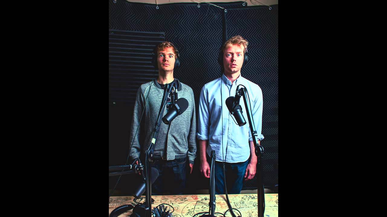 Hollywood Handbook: The Roller Skate Man