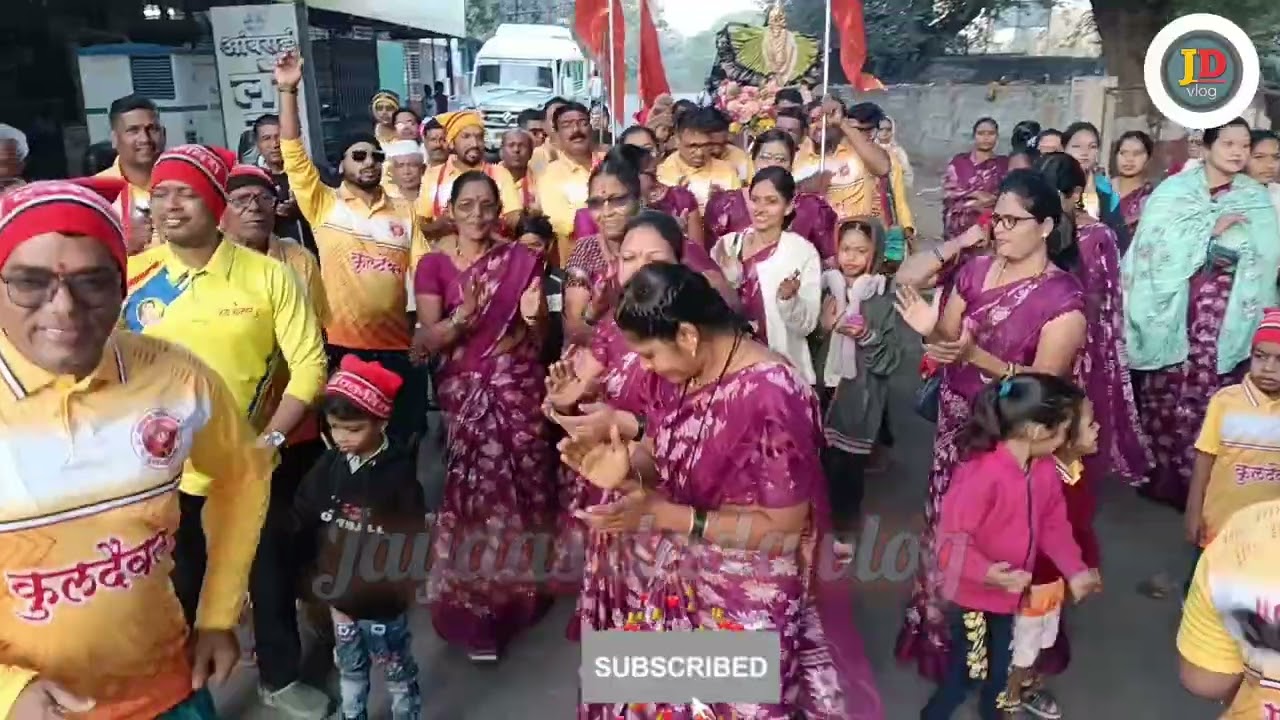 एक एक पायरीवर मल्हारी 🙏”“कुल मल्हारी भाग – 2 🔱#@G.Jaydas #familyvlog #jejuri 