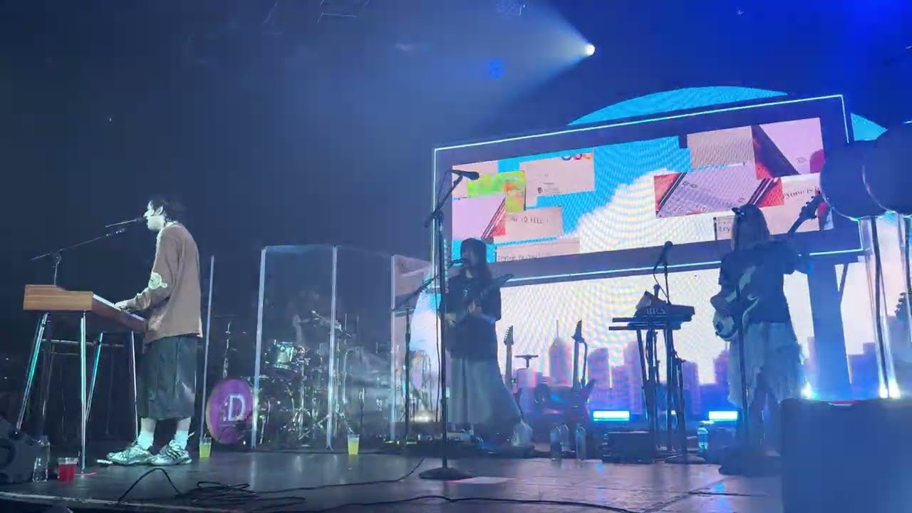 Porter Robinson - "Trying to Feel Alive" (Manchester, March 7th 2025)