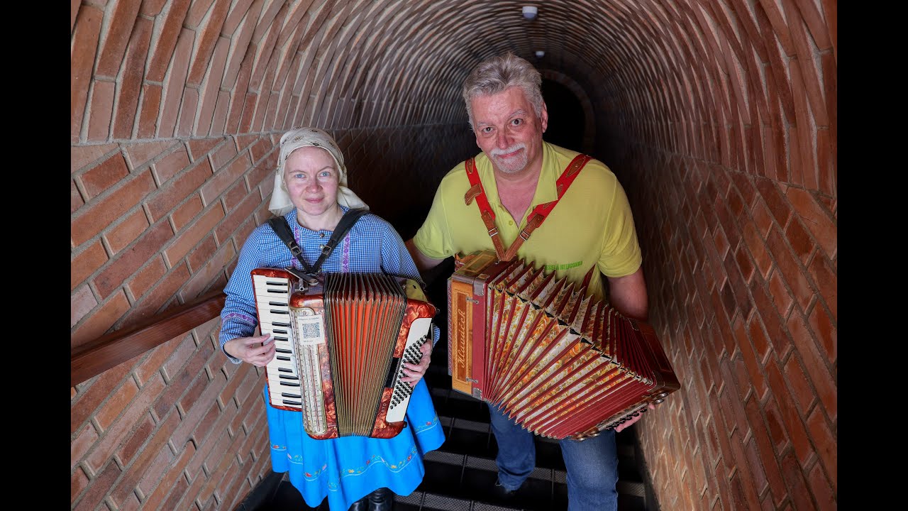 S HELIGONKOU NA KUS ŘEČI  2.dil  - Tereza Škrháková