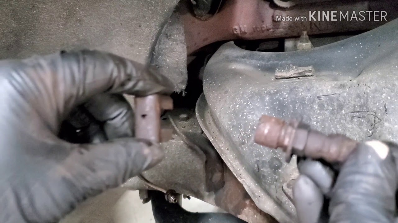 Changing brake calipers and brake pads on a 1993 Chevy s10. Fixing brake drag