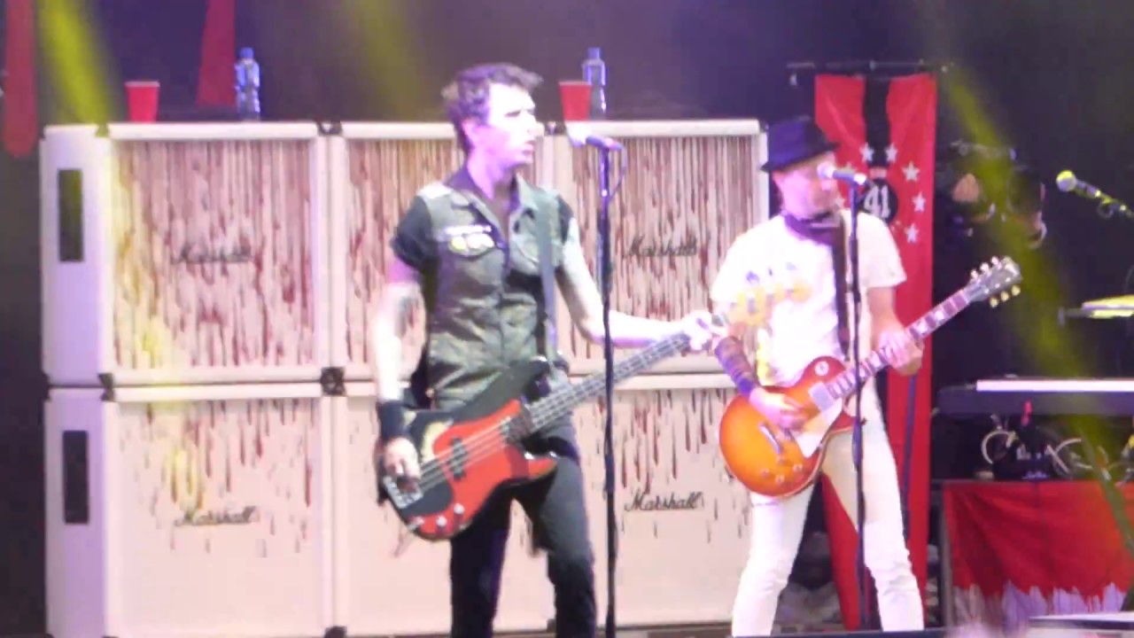 Sum 41 : The Trooper, Master Of Puppets + We're All To Blame, live @ Download Festival, UK 2017